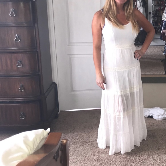 White Sundress - Picture 3 of 4